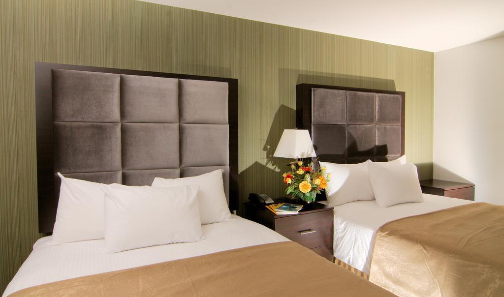Paradise Inn&Suites Redwater Ruang foto