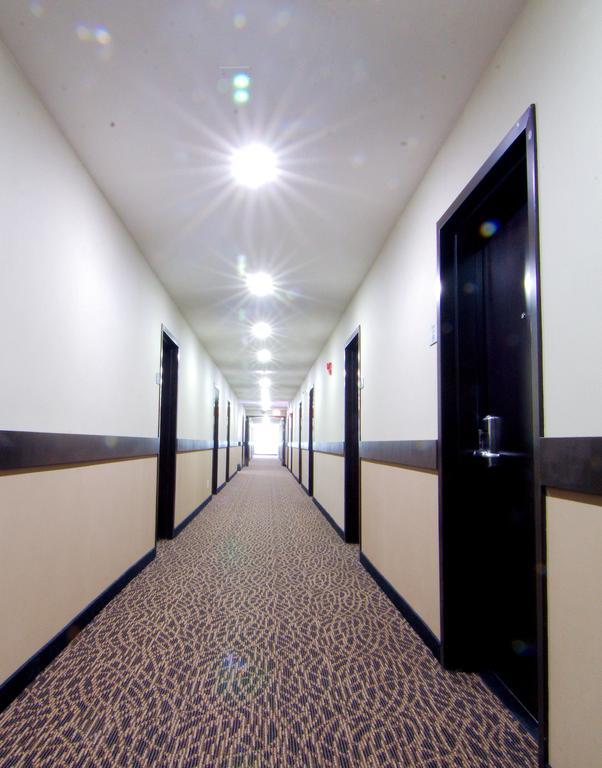 Paradise Inn&Suites Redwater Bagian luar foto