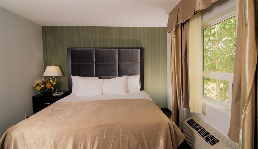 Paradise Inn&Suites Redwater Bagian luar foto