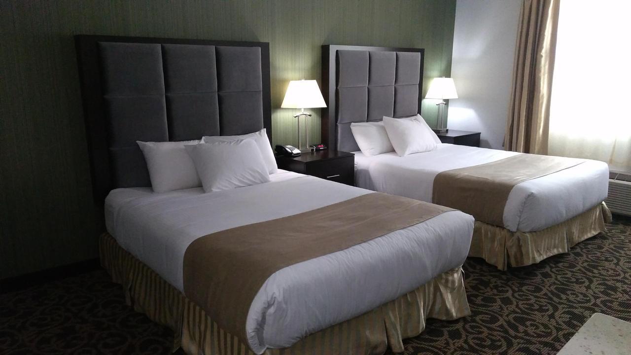 Paradise Inn&Suites Redwater Bagian luar foto